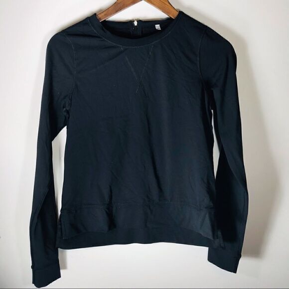 Lululemon Black Pull Over Moisture WickingLong Sleeve Running Shirt - Picture 1 of 6